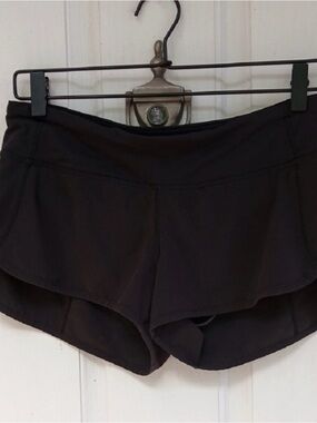 Women's Lululemon Hotty Hot Black Athletic Shorts